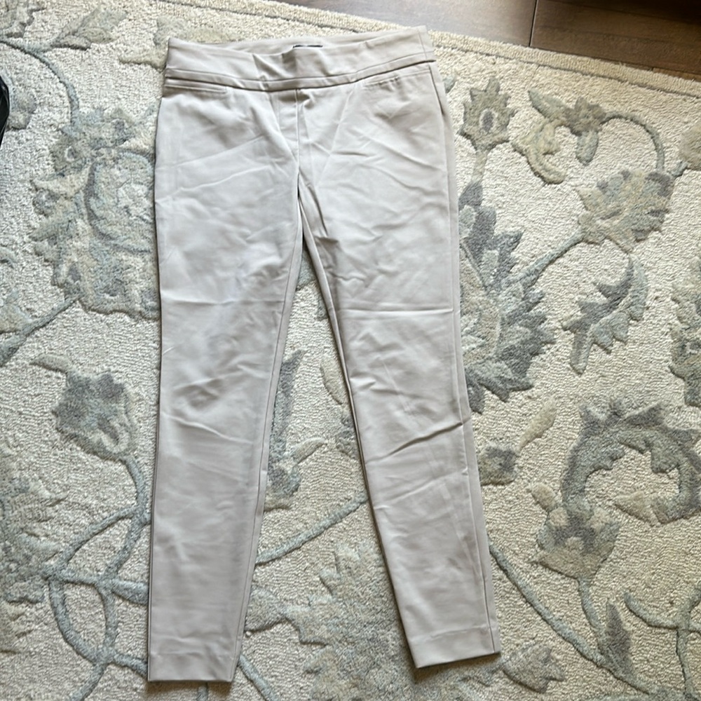 Adrienne Vittadini beige pants, size 10